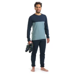 Stoic Hemp30 ValenSt. L/S - Longsleeve 12 Stoic Hemp30 ValenSt. L/S - Longsleeve -Stoic stoic hemp30 valenst l s longsleeve detail 9